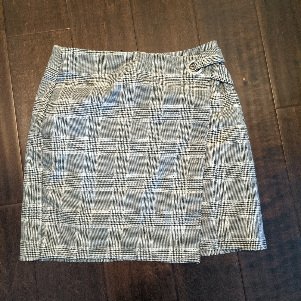 H&M Plaid Wrap Mini Skirt Grey | Drape Front Preppy Skirt Size 6